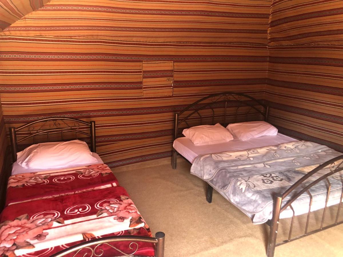 Salem Camp Hotel Wadi Rum Exterior photo
