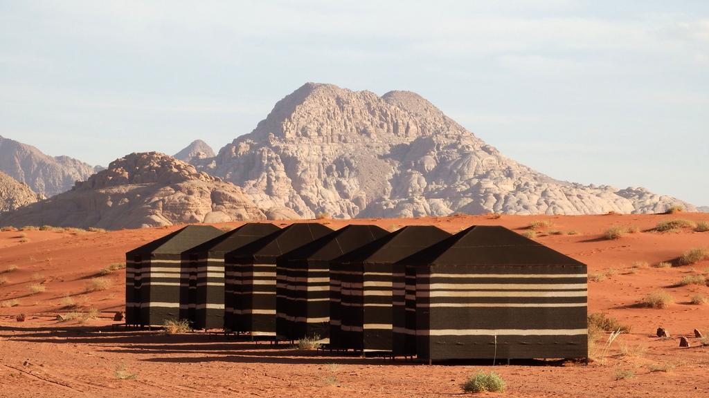 Salem Camp Hotel Wadi Rum Exterior photo